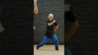 That’s how we roll via @gaynorrr/tiktok | #dancer #ciara #chrisbrown