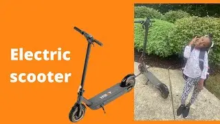 We have no car! This is how we travel. Hiboy S2R electric scooter.