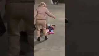 БЕДНАЯ ДЕВОЧКА
