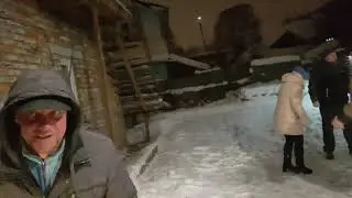 Пруд зимой. Танец и песня рыбаков))