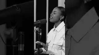 Sarepta Faveur | Cover Assoiffé by Jonathan Munghongwa