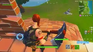 How to gather wood fast in Fortnite