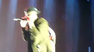 DRAKE LIGHT DREAMS AND NIGHTMARE TOUR @ ZENITH 21/01/11 J-COLE