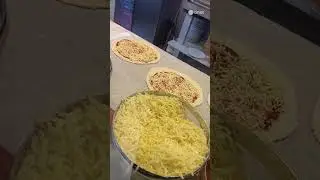 Odwiedziłam najdłużej istniejącą pizzerią w Warszawie, a być może i w całym kraju🍕