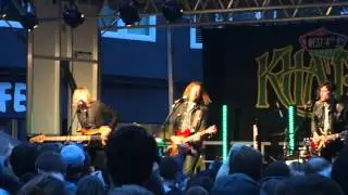 Yukon Blonde - Stairway (Live at Khatsahlano)