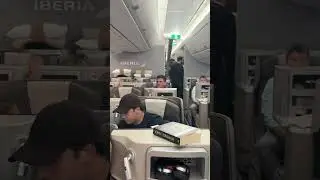 ME DIO MUCHA PENA GRABAR ESTO EN EL AVIÓN 😅
