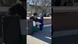 Геленджик. Поет Владимир Черченко. Песня Адриано Челентано Ma Perke