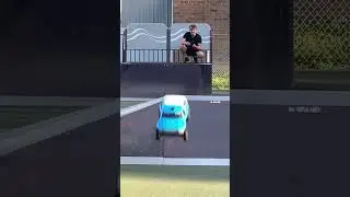 Jumpin into Monday like🚙 