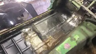 Бмв к 21 дно салона