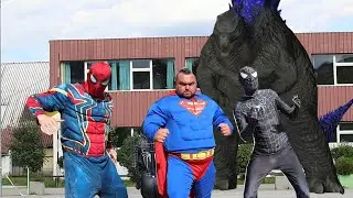 Superheroes VS Godzilla