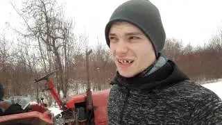 Мало із роботу  на землі