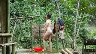 Building Bamboo House and bathe in the stream p12
