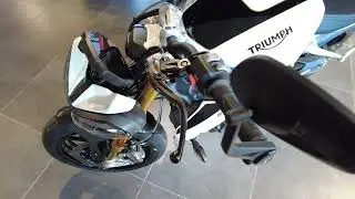 Laguna Triumph Exclusive Custom Speed Triple 1200 RS