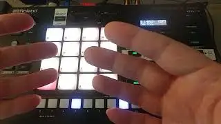 Roland Verselab MV-1: Using Samples on a Tone Track