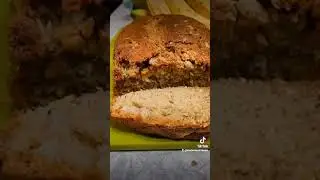 EASY TO MAKE BANANA BREAD | #SHORTS