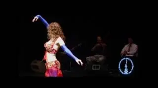 Bellydancing improvisation to live music at Shimmy Fest