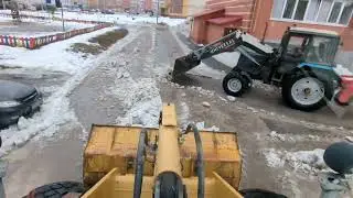 Чистим дворы. Снег с водой.