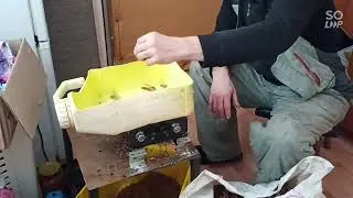 Табакорезка ТАФ М -6 в работе.