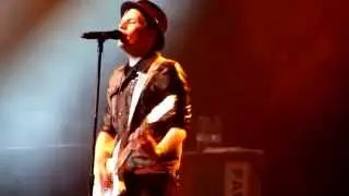 Fall Out Boy - Grand Theft Autumn/Where Is Your Boy - Stadium Live - 31.07.13
