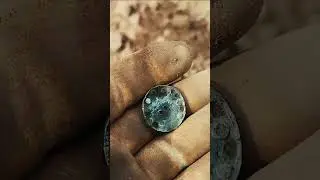 Самая необычная серебряная монета! Что с ней? 