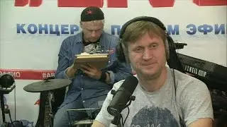 Звезда «Уральских пельменей» Андрей Рожков о своем образе бабушки