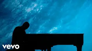 Fabrizio Paterlini - Jumping on the stars (Visual video)