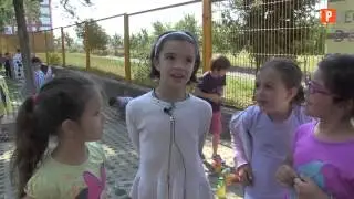 Juegos populares en el patio del colegio Eulza de Barañain