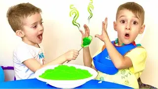 Ростик как НЯНЯ для Старшего Брата Руслана | Ruslan pretend play a nanny