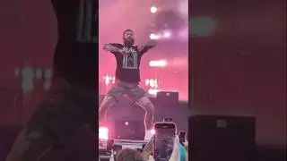 Posty dance 🕺@postmalone #posty #postmalone #postmalonelive #music #concert