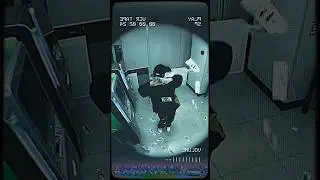 ВЫНЕСЛА БАНК😱