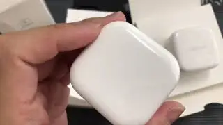 APPLE 20W Power Adapter vs 20W PD Fast Charging Adapter