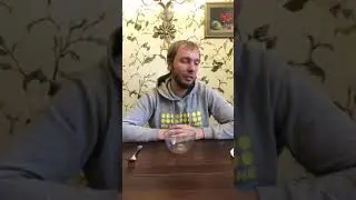 Присоединился ко всем кто снимает приготовление блюд дома. Простой рецепт за 5-10 грн.