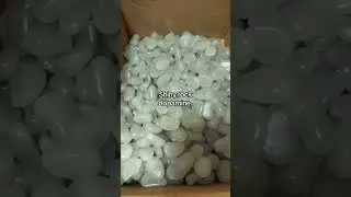 Glowy rocks = dopamine. 