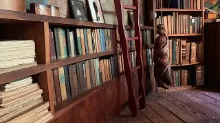Spotlight Talk: Unpacking Esherick's Library