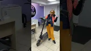 Женщина и электросамокат. 400км за месяц!