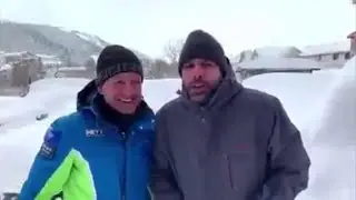 Checco Zalone bloccato per la neve a Roccaraso: il siparietto con il sindaco
