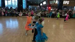 Спортивные бальные танцы,Nikitos BARBOS и Даша,Порт Сити Мариуполь