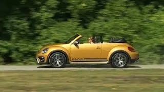 Volkswagen Beetle Dune Convertible 2017 Review | TestDriveNow