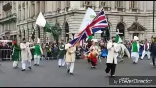 RANI TAJ - Leads London New Year Parade with Dhol