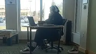 candid Shoeplay!!!