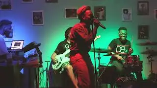 Club Isles Live featuring Phil Wade