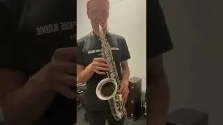 Саксофон Китай