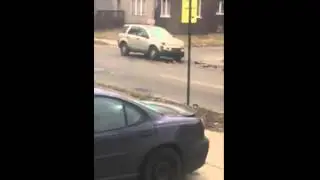 Pissed off man goes into GTA-mode