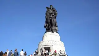 ПРАЗДНИК 9 МАЯ В БЕРЛИНСКОМ ТРЕПТОВ-ПАРК Ultra HD 4K