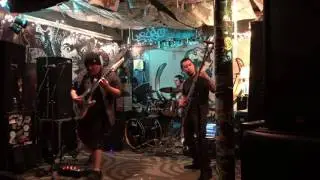 WiddlyWah - Mountain (Live)