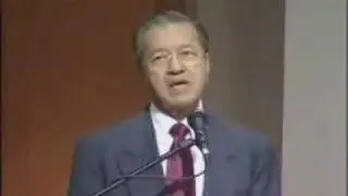Siapa Khairy?
