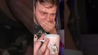 Ich muss eine Heuschrecke essen!! 🤯🤢🤢