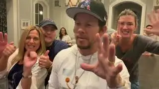 Super Bowl 2019 Patriots def Rams- All the Celebrity reaction from McGregor, Kevin Hart,Walhberg.