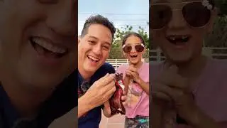 Probando chocolates venezolanos en Colombia