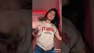 ya le fueron a dar like al video https://vm.tiktok.com/ZM83BtxCe/ 😍 #aleyna #parati #lgbt lg